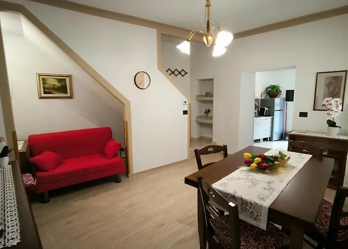 Dimora Castello 19 Semesterbostad Rotonda